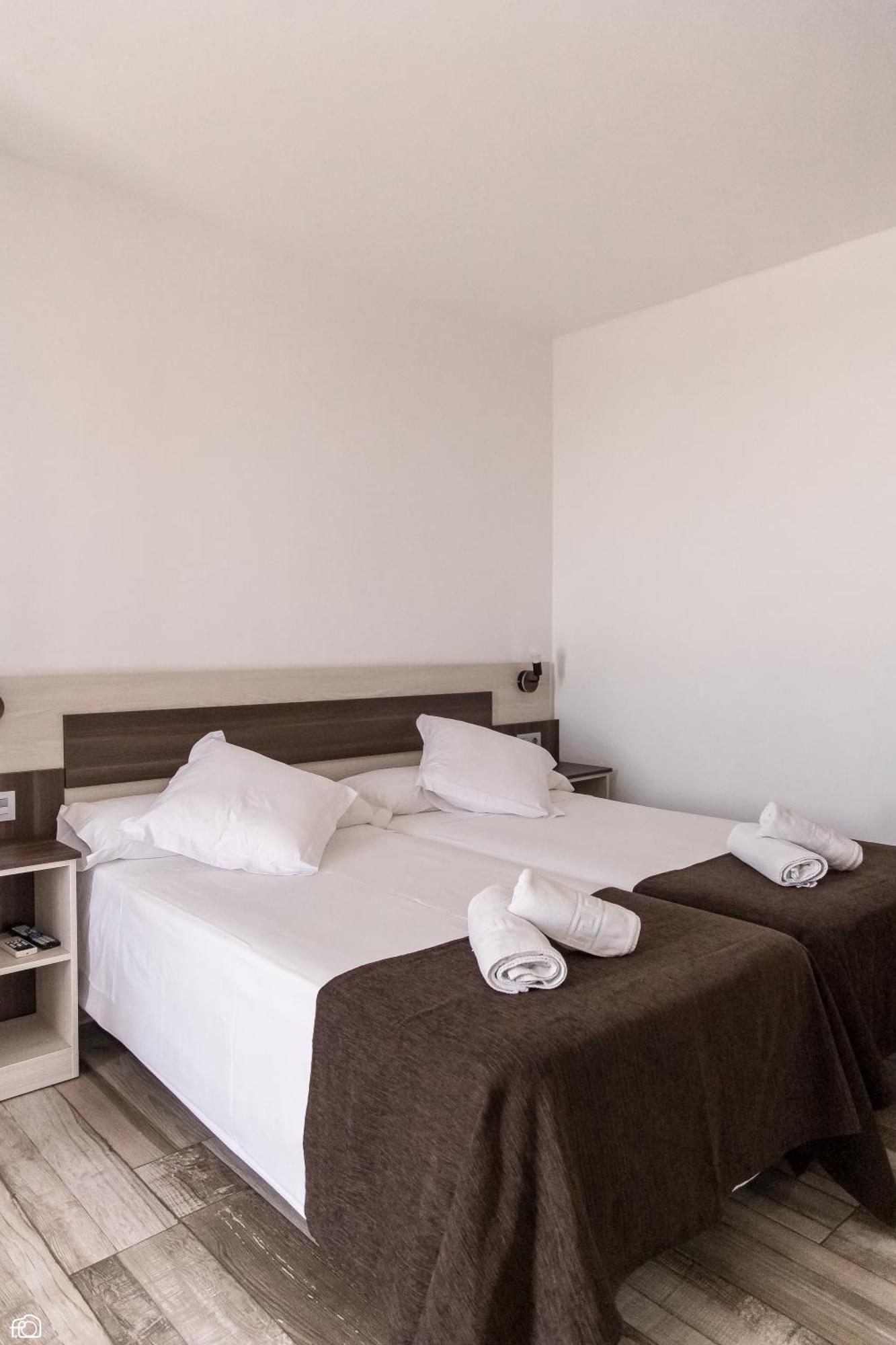Meson Hostal La Cabana Medellín Eksteriør billede