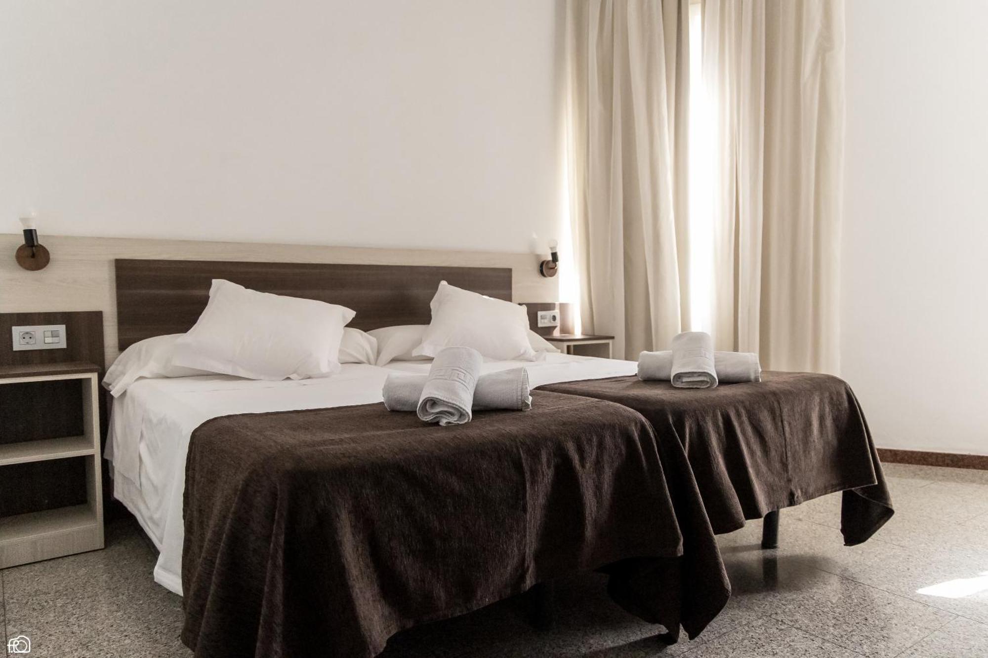 Meson Hostal La Cabana Medellín Eksteriør billede