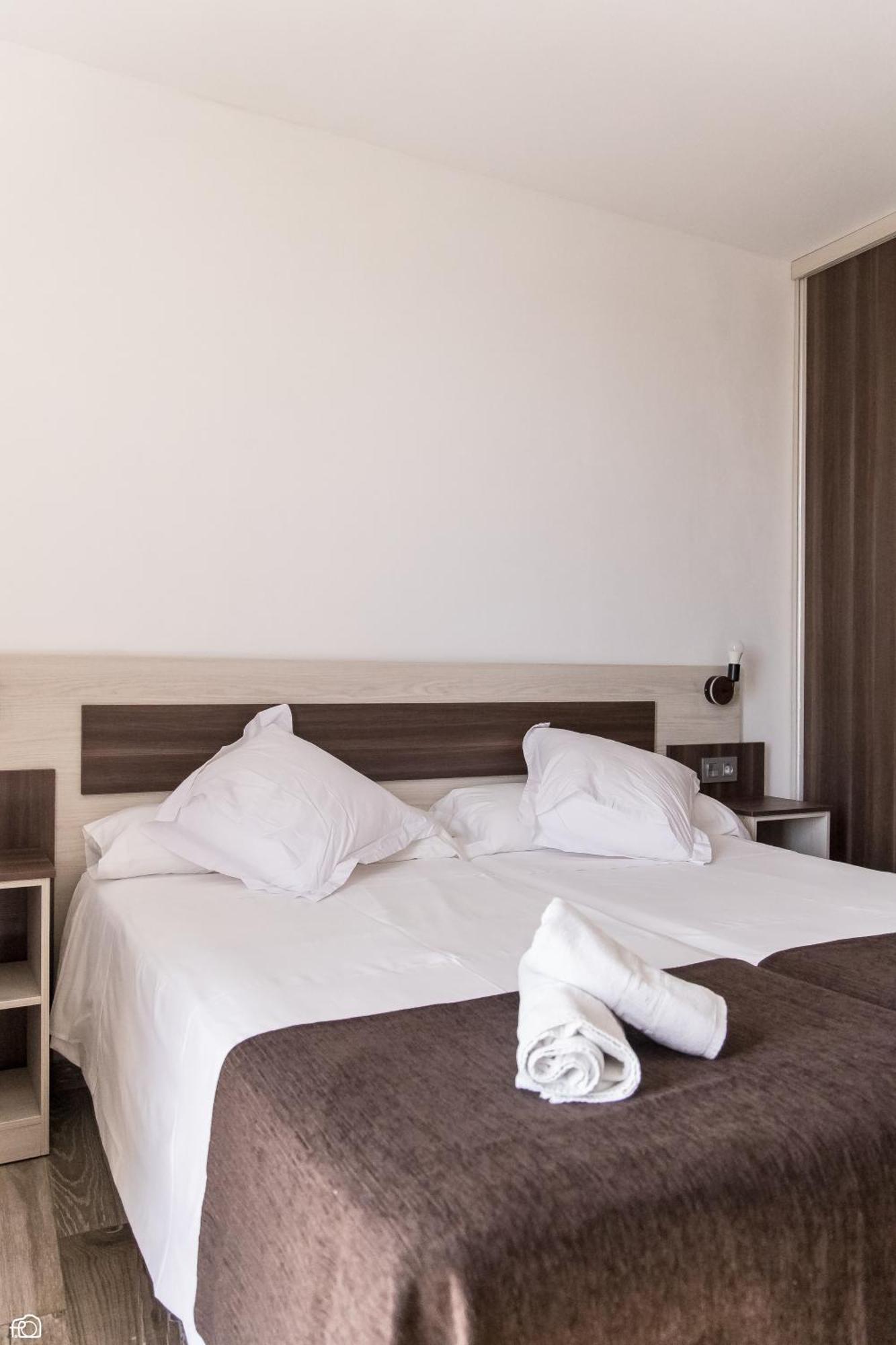 Meson Hostal La Cabana Medellín Eksteriør billede