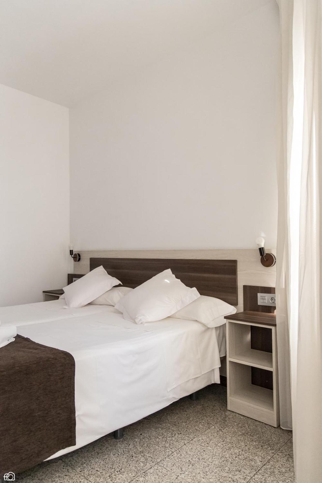 Meson Hostal La Cabana Medellín Eksteriør billede